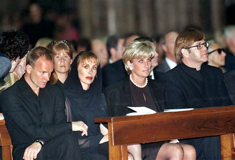 donatella versace diana funeral|gianni versace funeral pictures.